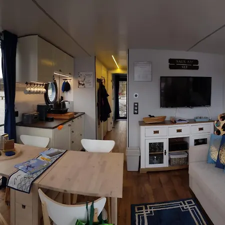 Apartment Wasserapartment Cityport - Schwimmende